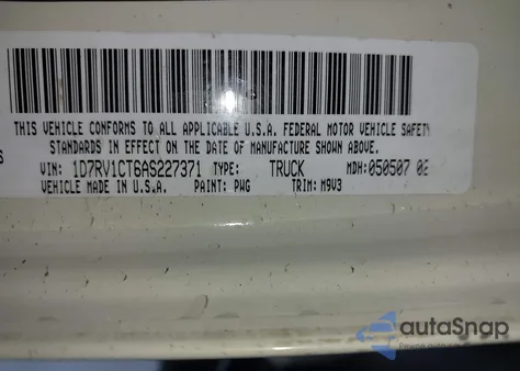 2010 Dodge Ram 1500 Slt/Sport/Trx z USA, uszkodzony, nr VIN 1D7RV1CT6AS227371